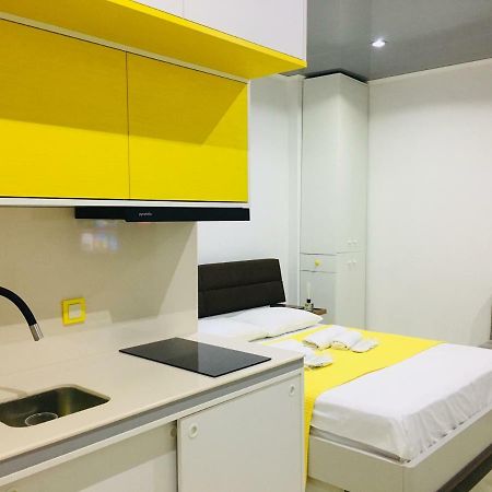 Yellow Room With Sea View Makhinjauri Bagian luar foto