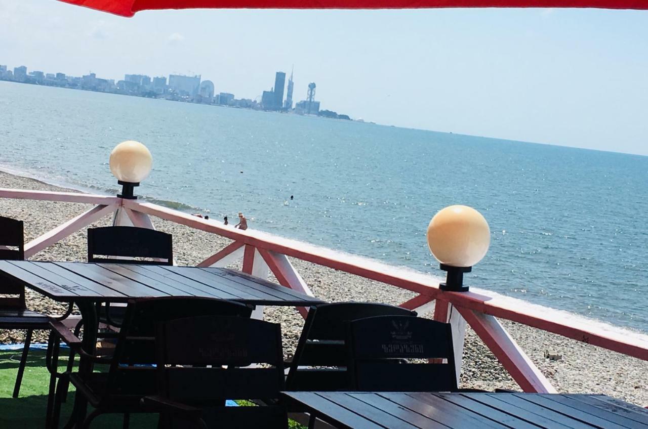 Yellow Room With Sea View Makhinjauri Bagian luar foto
